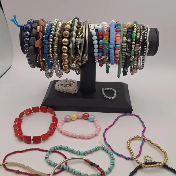 Lot of 38 Used unbranded Elastic bracelets