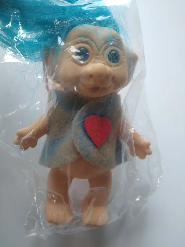 Love Troll Vinyl Doll Blue Hair Red Heart 1970s Sealed In Bag Window Decoration