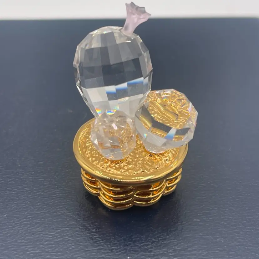 Swarovski Cactus Gold Base 1.5”