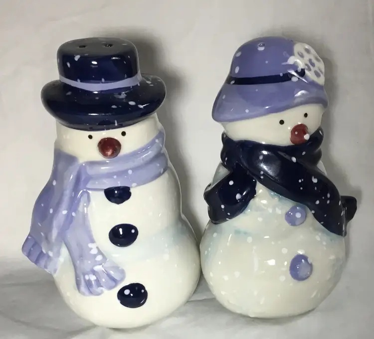 Home Christmas Mr. & Mrs. Snowman Salt Pepper Shakers Blue White 4.5"
