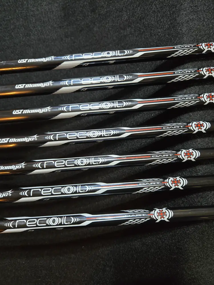 Wilson Staff Dynapower Irons 5-PW+GW UST Recoil Dart 65 Graphite Regular Flex