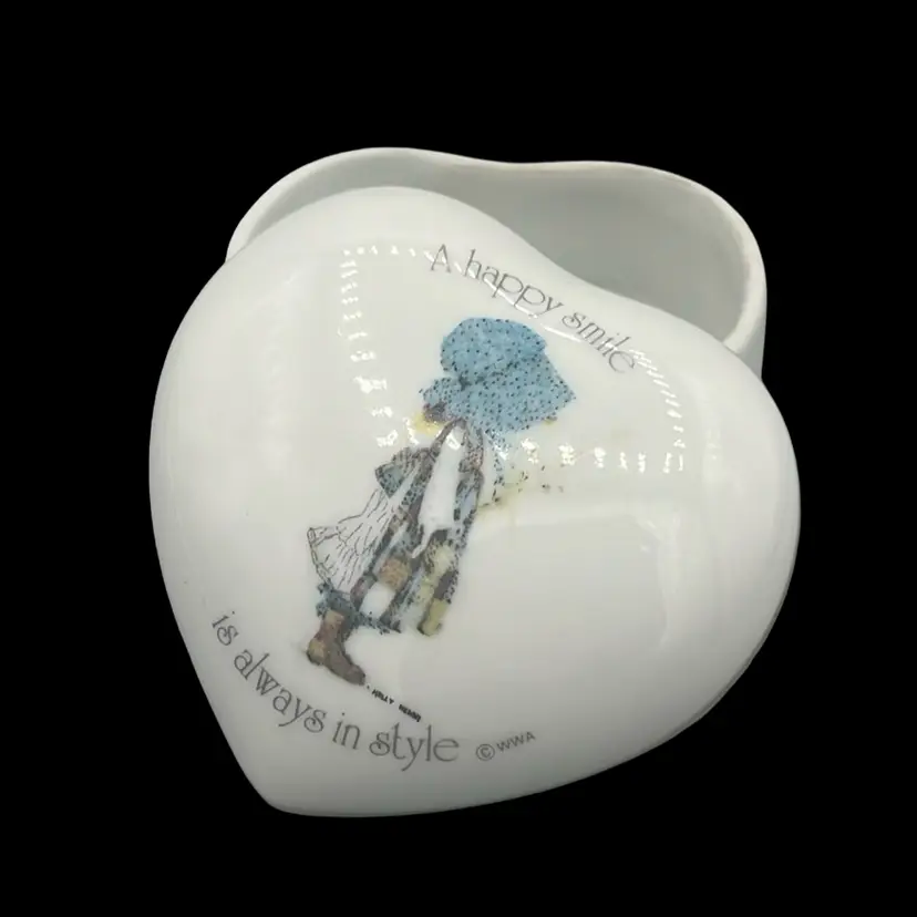 VTG Holly Hobbie Heart Shaped Trinket Box