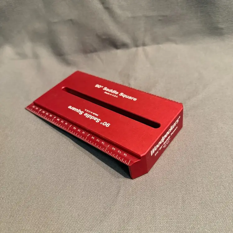 Woodpeckers 3-1/2” 90 deg Saddle Square