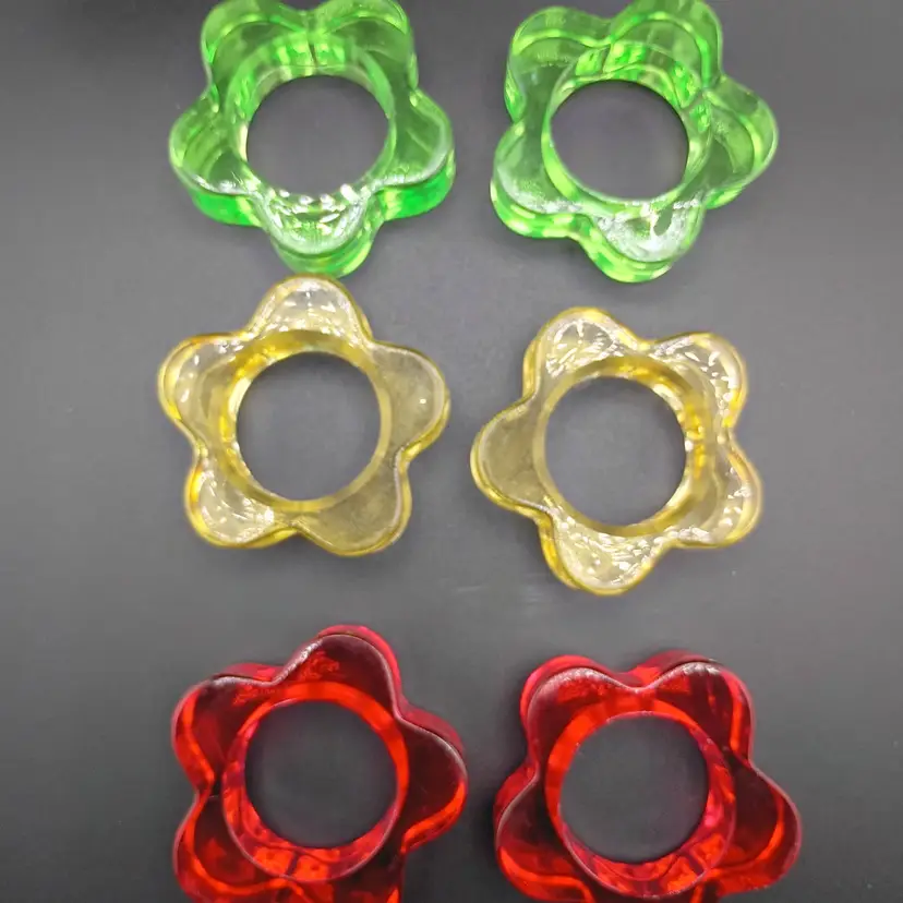 Vintage lucite napkin rings