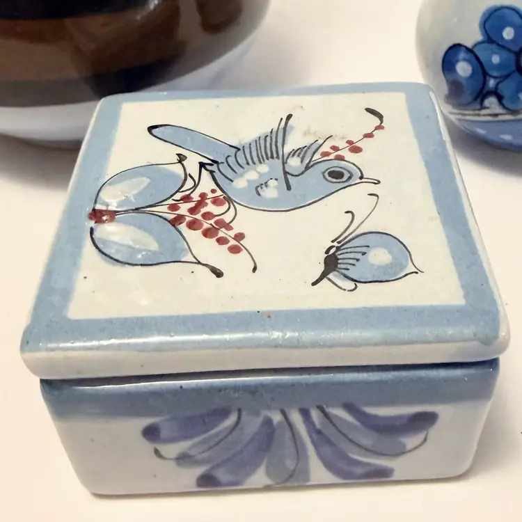 Lot of 3  Handmade Mexican Art Hand Painted  Pottery Vases And Trinket Box