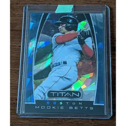 2019 Panini Titan Mookie Betts Blue Ice Parallel #14 /99 Boston Red Sox