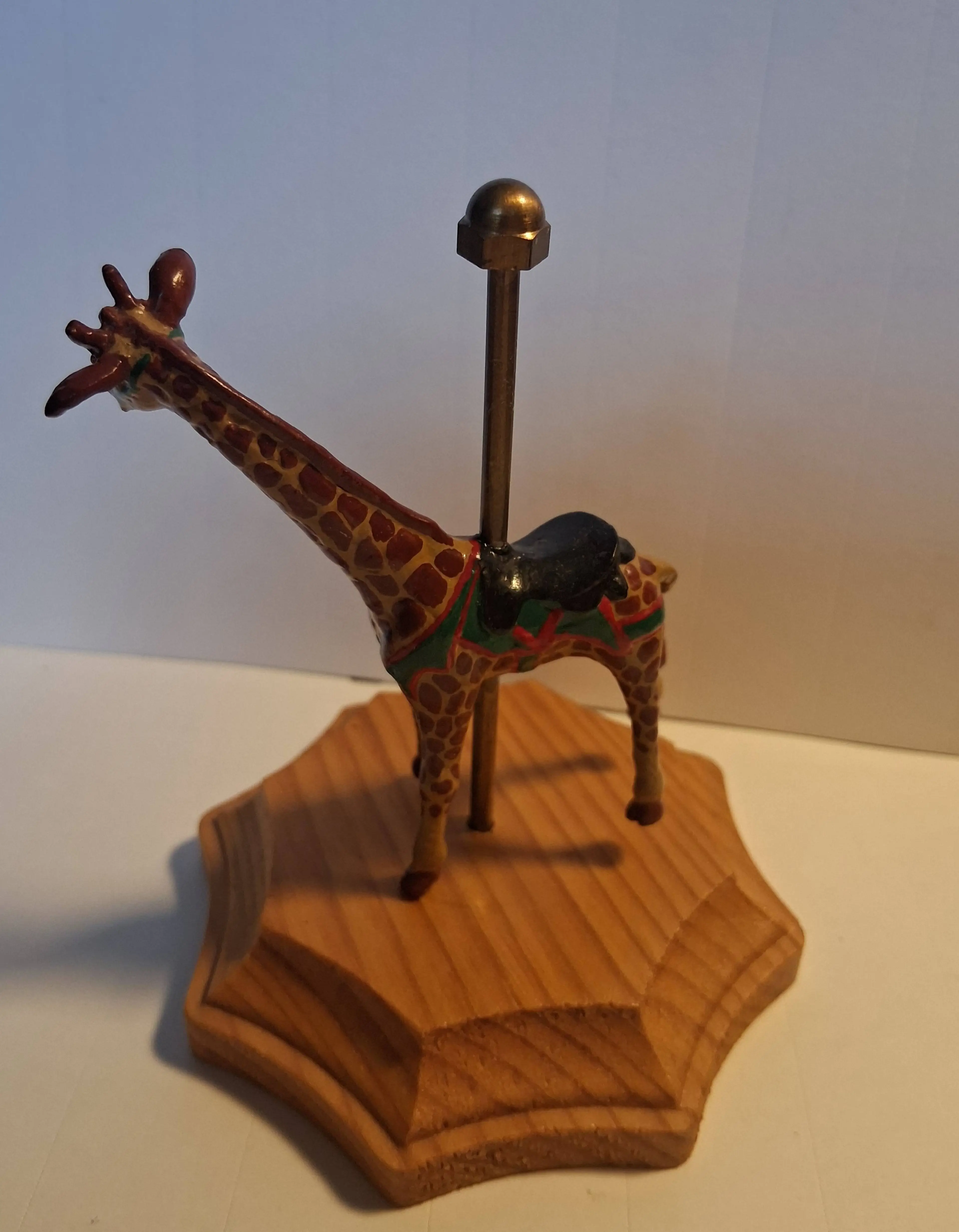 Image 4 of 6