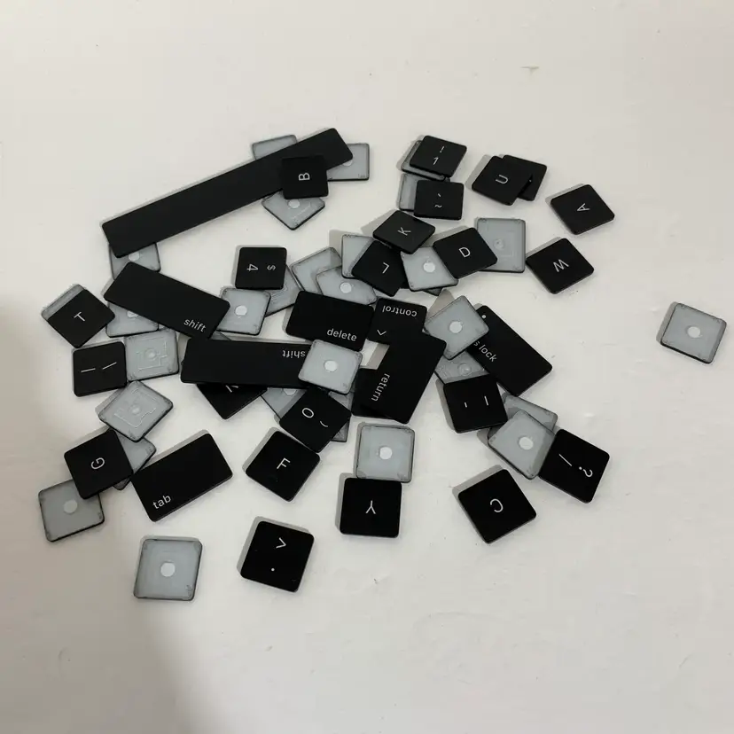 Black Keyboard Keys 64 count