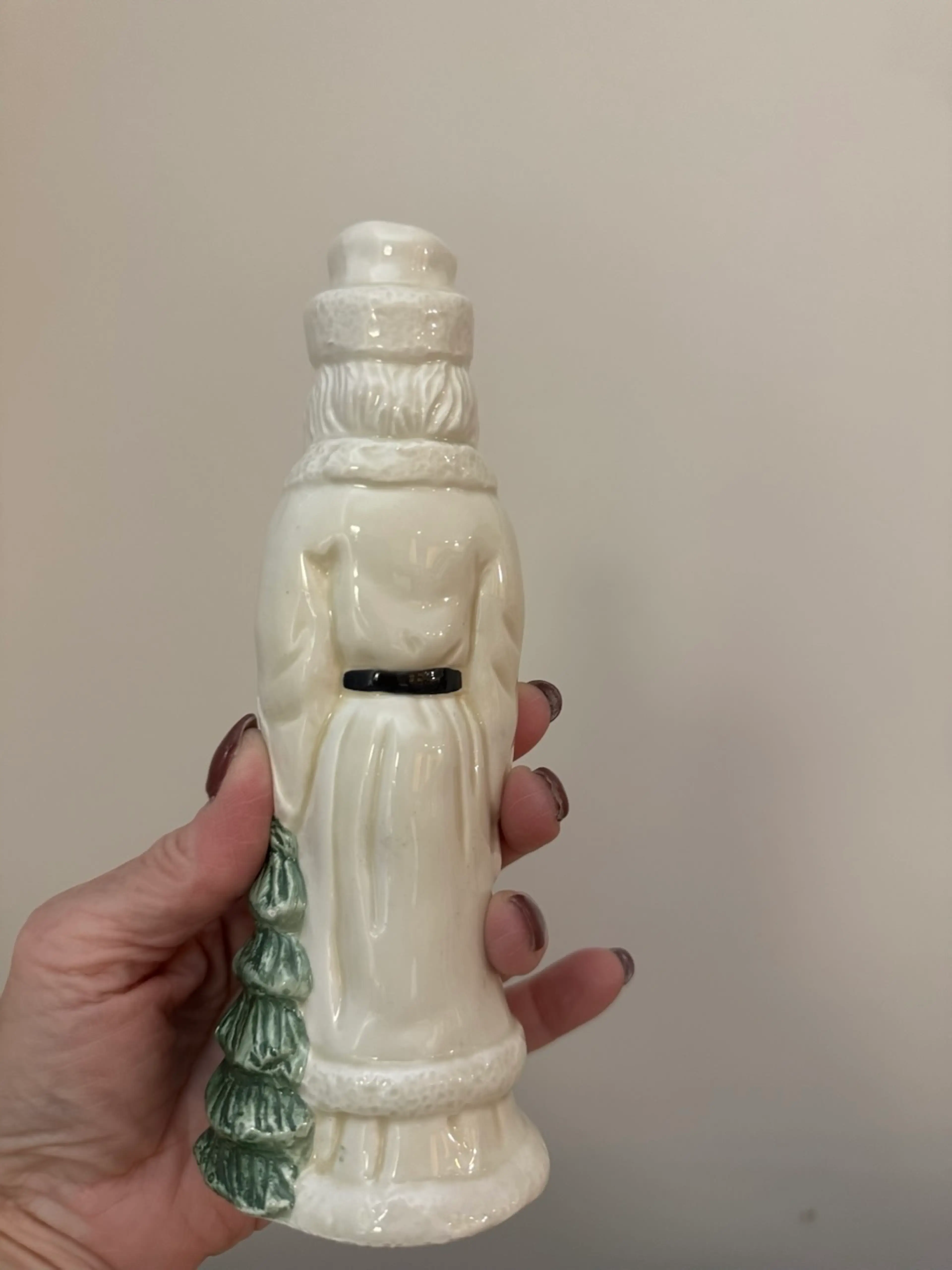 Image 2 of 4