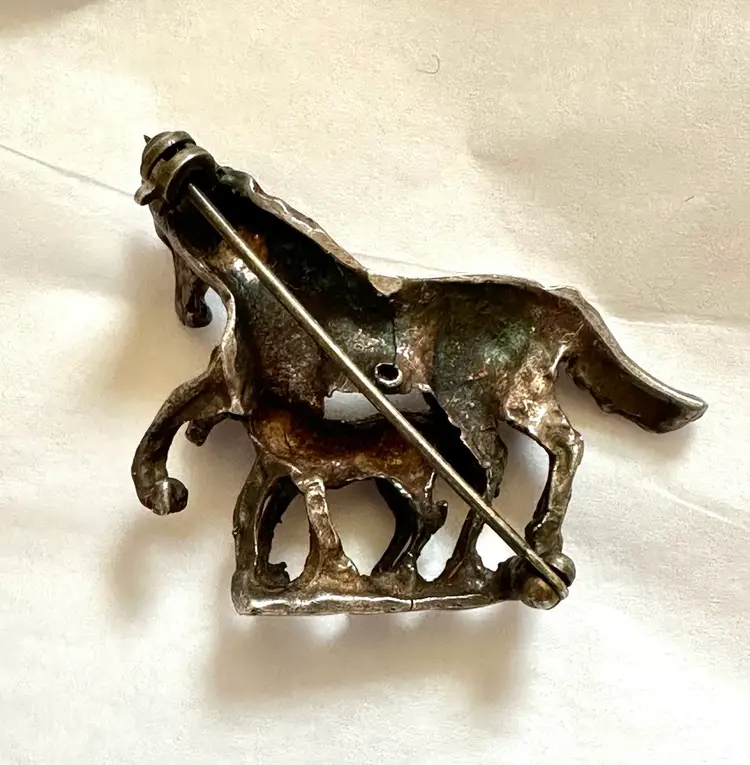 Sterling Silver Horse (mother & foal) 3-D Pin