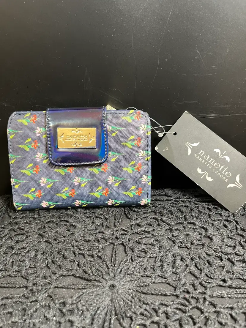 Nanette Lepore-Midnight Garden Navy Floral. RFID Lined Bi Fold Wallet