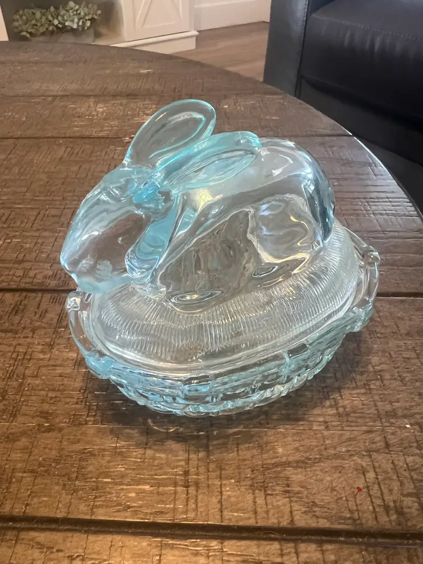 Clear Light Blue Bunny On Nest, I know Age Or Maker On This One