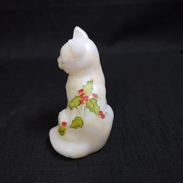 Fenton White Iridescent Glass Hand Painted Cat Figurine Holly Berries Signed