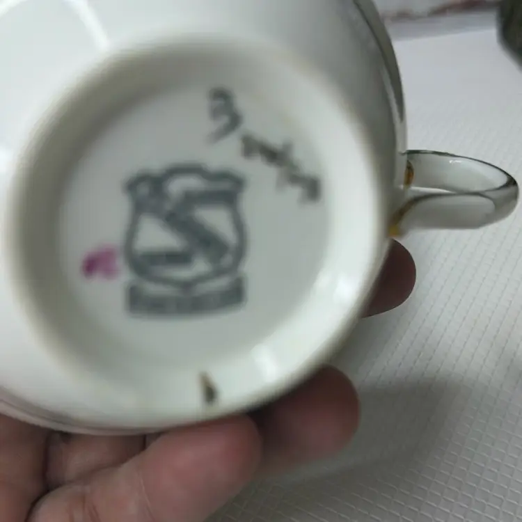 Tea Cup Cup As Is Antique Windsor Bone China England Cup & Saucer; Purple Trillium Flowers