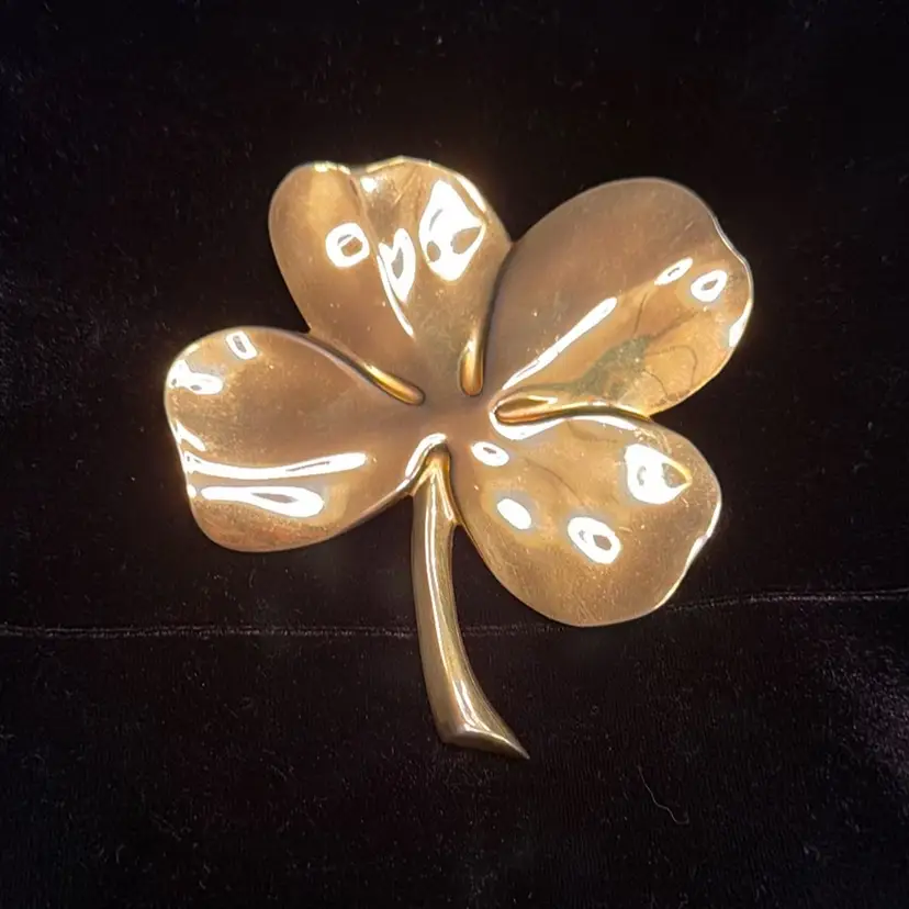 Vintage 24k Gold Plated 4 Leaf Clover Shamrock Paperweight