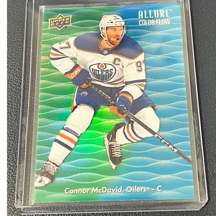 2023-24 Upper Deck Allure Green-Blue Color Flow #CF-1 Connor Mcdavid Oilers