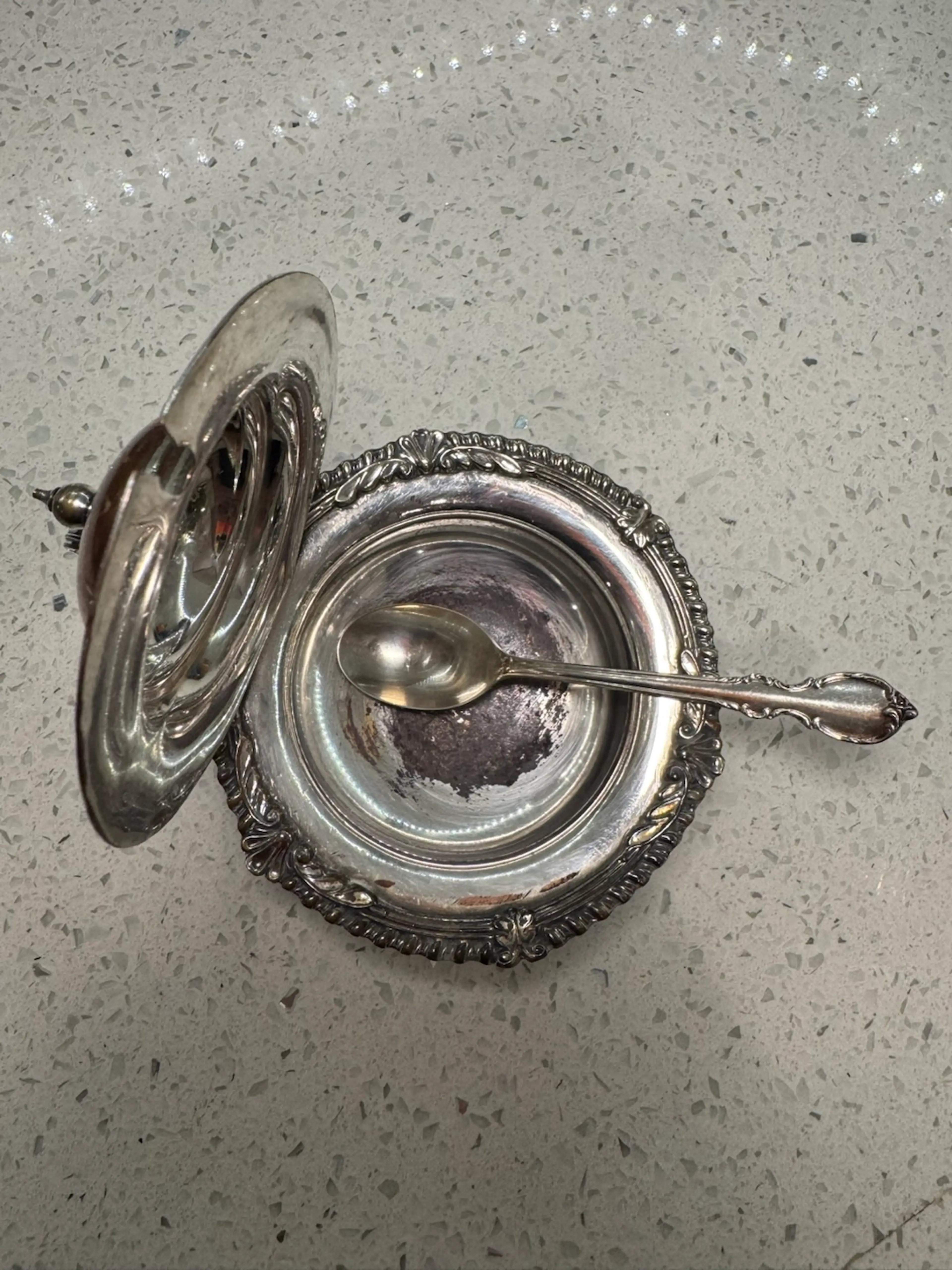 Image 4 of 6
