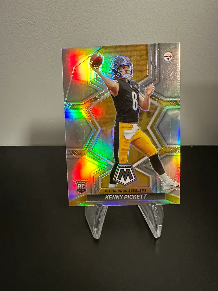 Kenny Pickett Mosaic Prizm Silver Pittsburgh Steelers