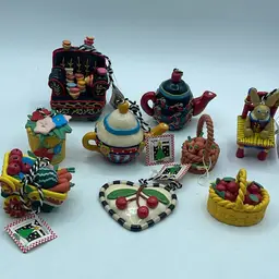 Mary Engelbriet Ornaments Choice