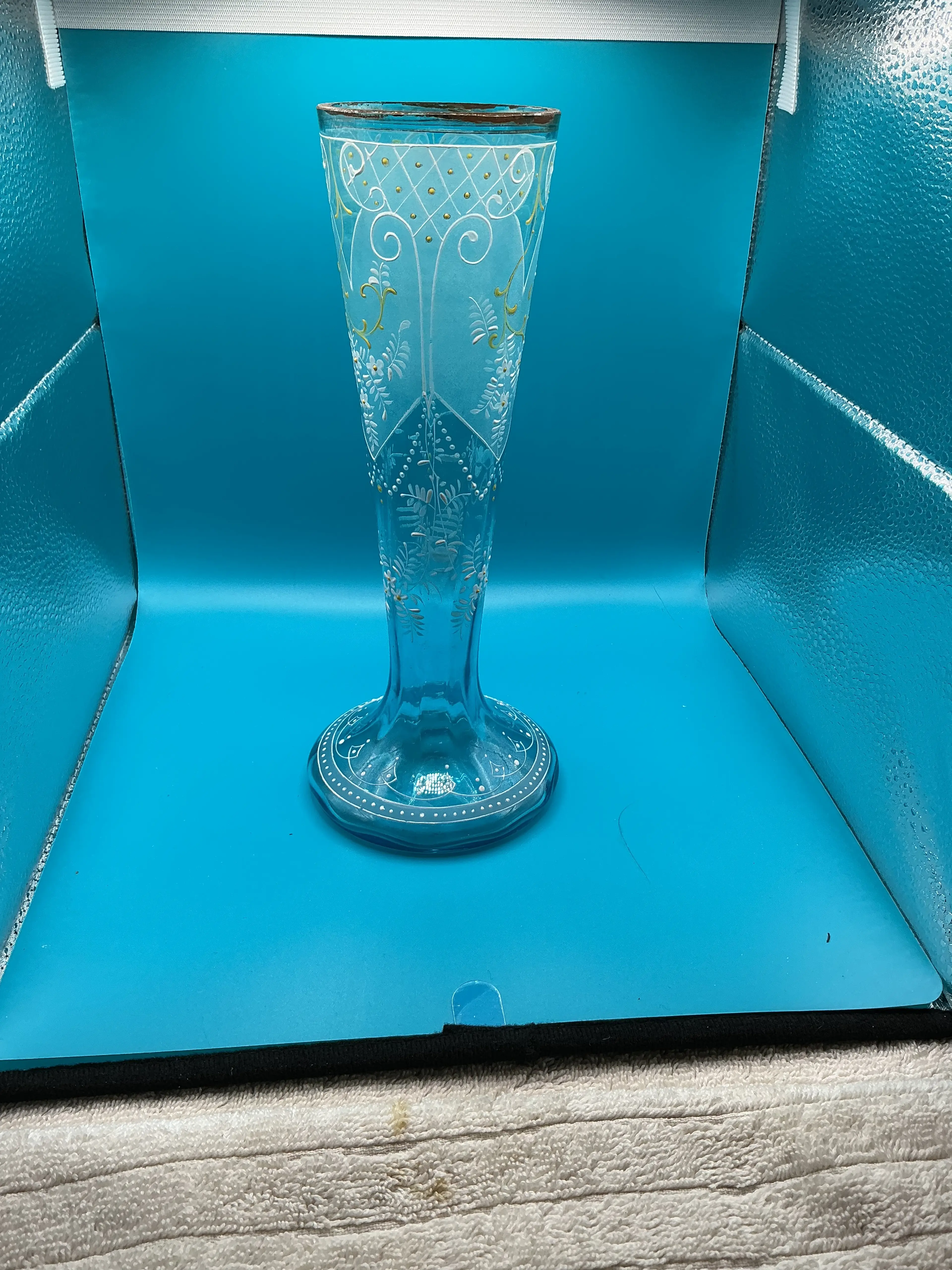 Image 1 of 3