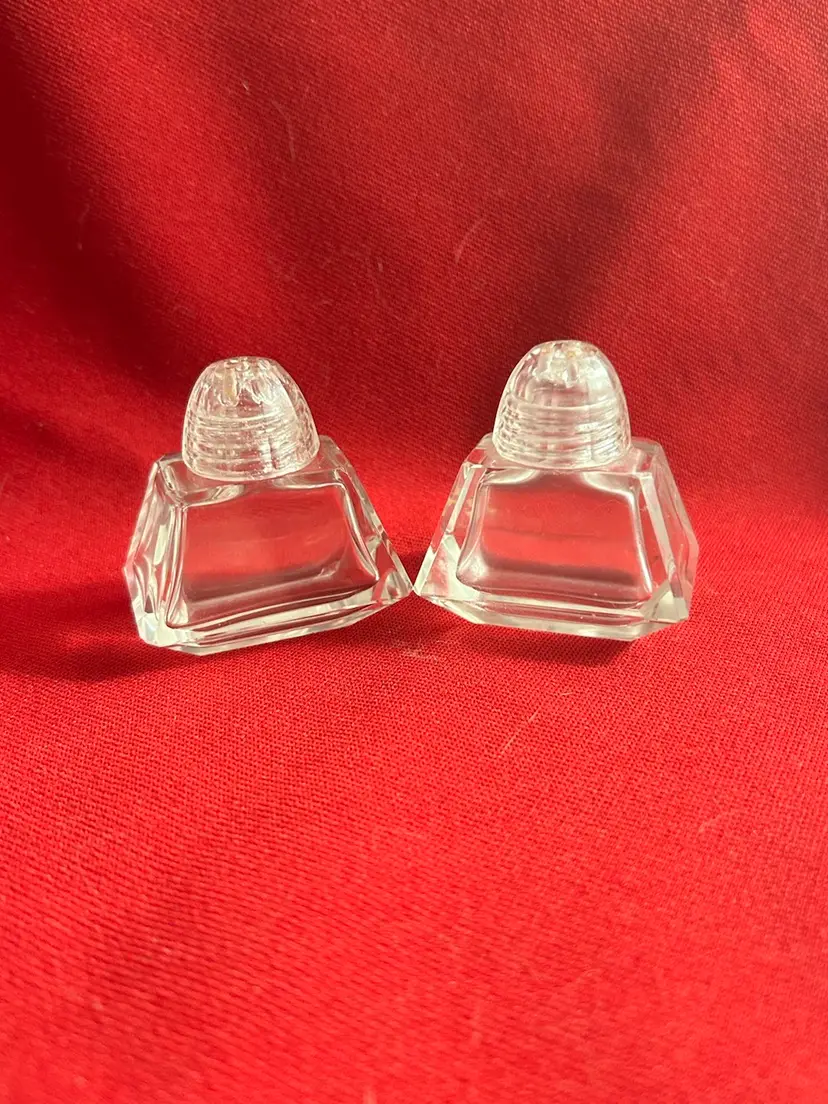 Vtg Glass MCM Salt & Pepper Shakers