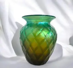 Lundberg Studios Quilted Overlay Aurene Green Blue Gold Glass Vase Art Glass Vase Signed