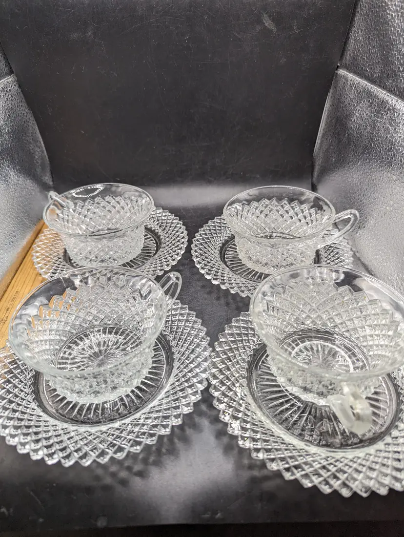 Vintage Lot of 4 Anchor Hocking Miss America Pattern Cups and Saucers