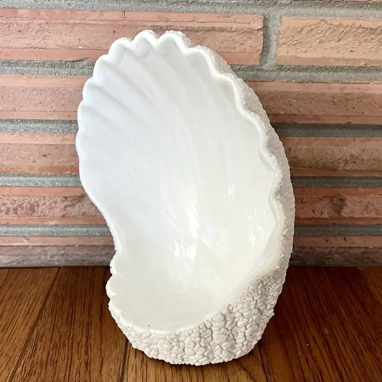 Vintage Haeger Pottery White Seashell Clam Shell Votive Candle Holder 9”