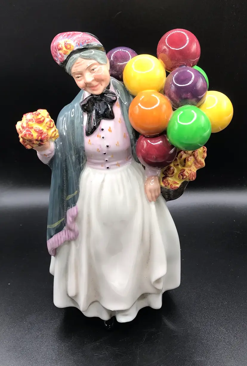 Royal Doulton England Biddy Penny Far Thing 9" Figurine HN1843 (Balloon Lady)