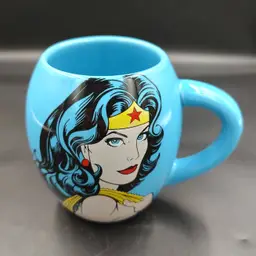Wonder Woman Barrel- Shaped Ceramic Coffee Mug