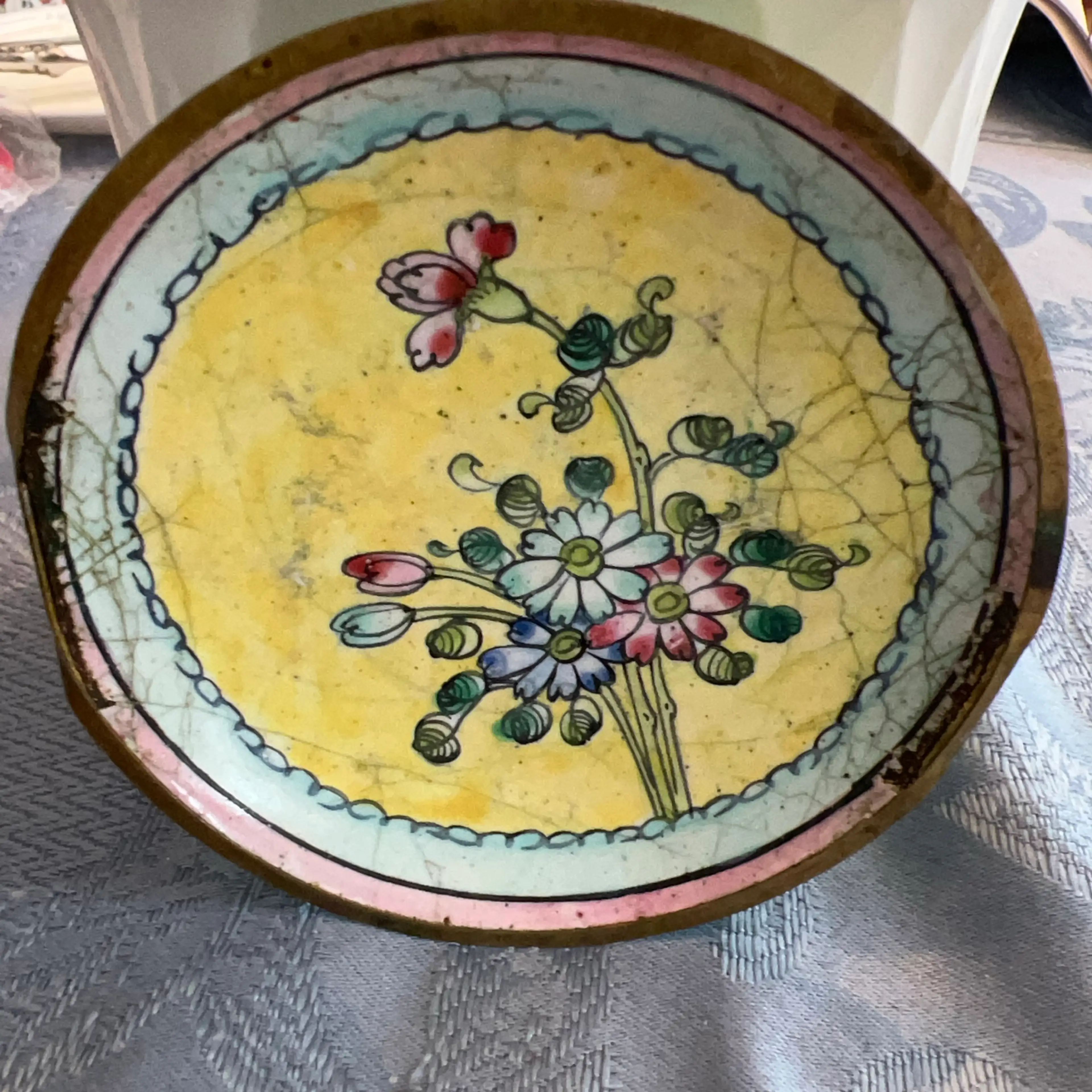 Image 2 of 8