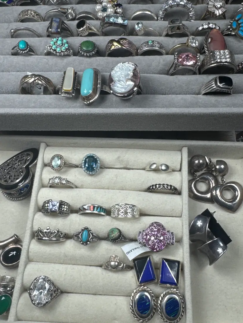 Livestream thumbnail