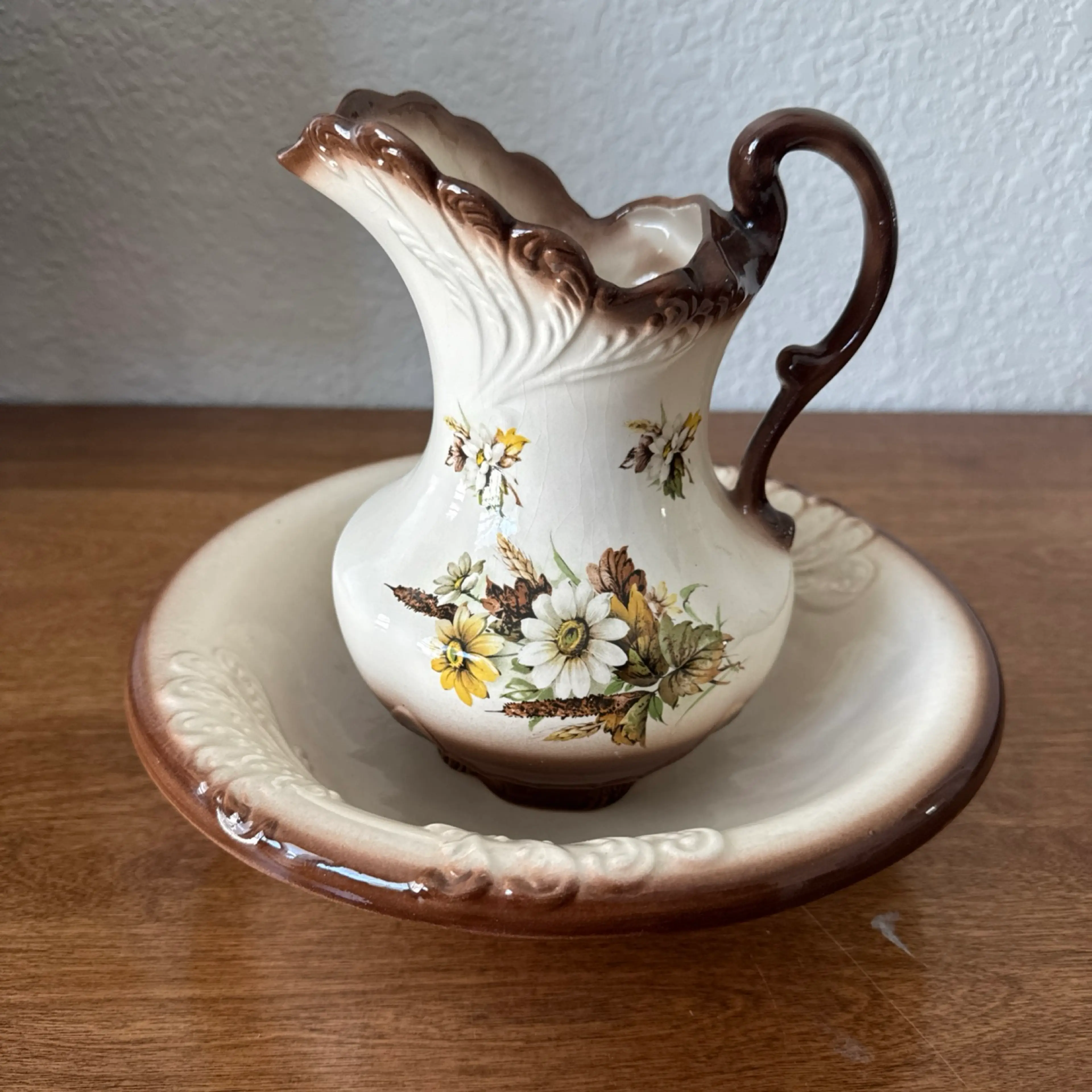 Image 2 of 11
