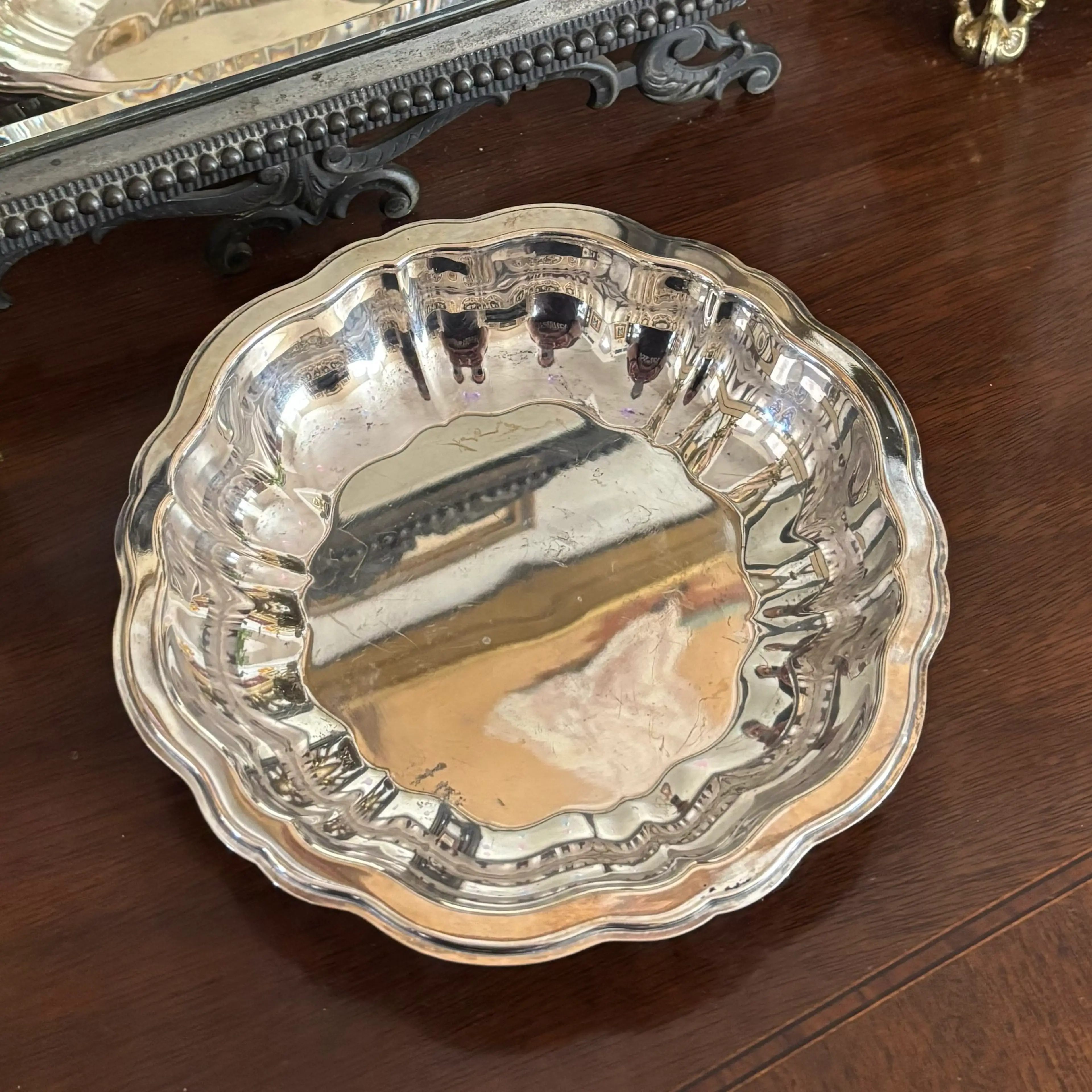 Image 1 of 4
