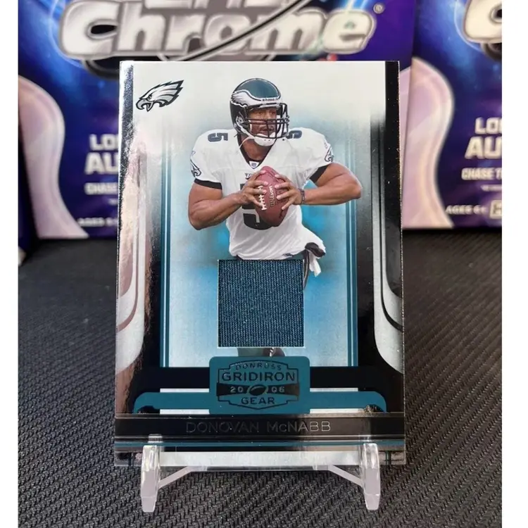 2006 Donruss Gridiron Gear Jerseys /250 Donovan McNabb #78