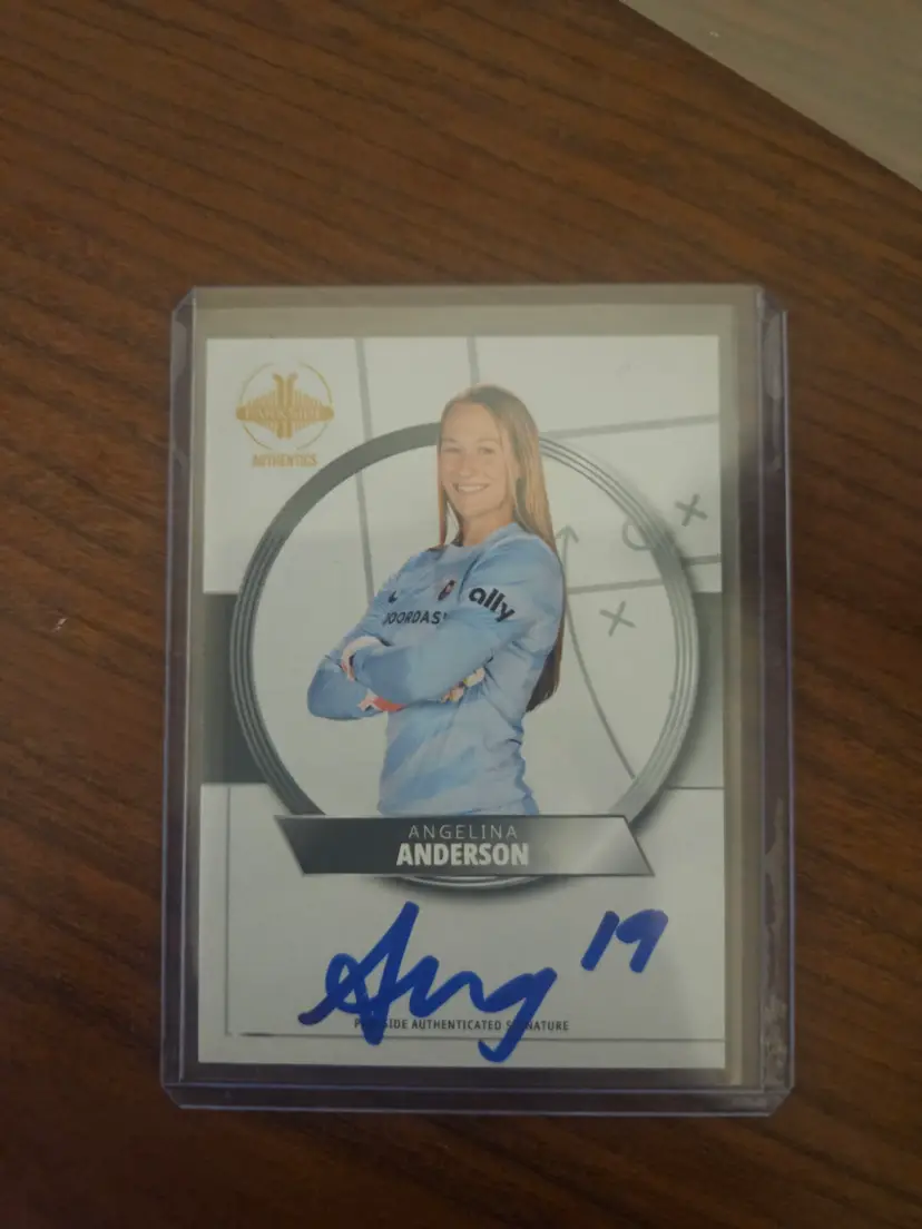 Angelina Anderson Auto