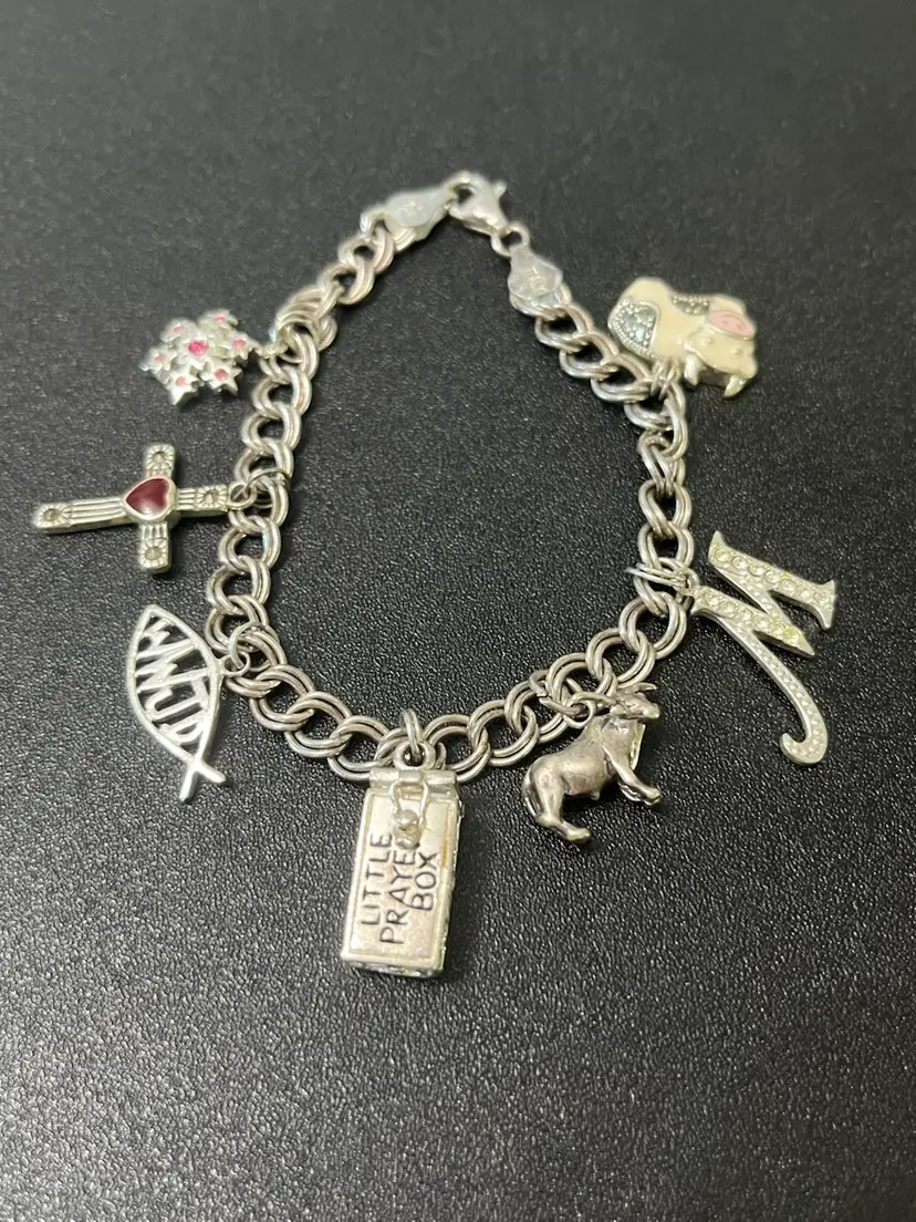 Italian Sterling Silver Charm Bracelet With 5 Sterling Silver Charms Vintage 7”