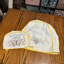 Vtg Hand Embroidered Toaster And Mixer Cover