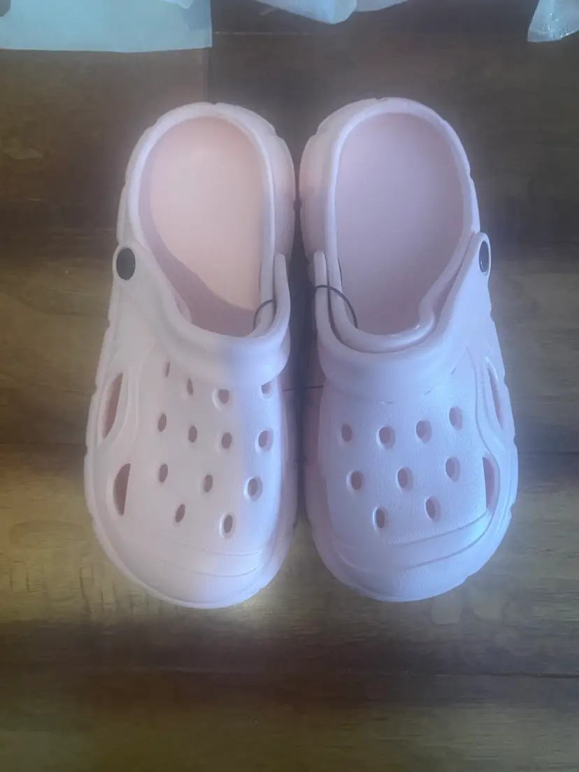 Women’s Pink Clogs Size 37/38 (US 7