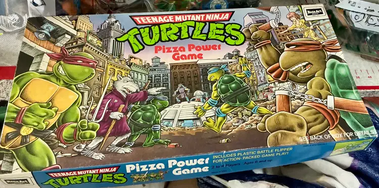VTG  TMNT Pizza Power Board Game 100% Complete 1987 & Pencil Case