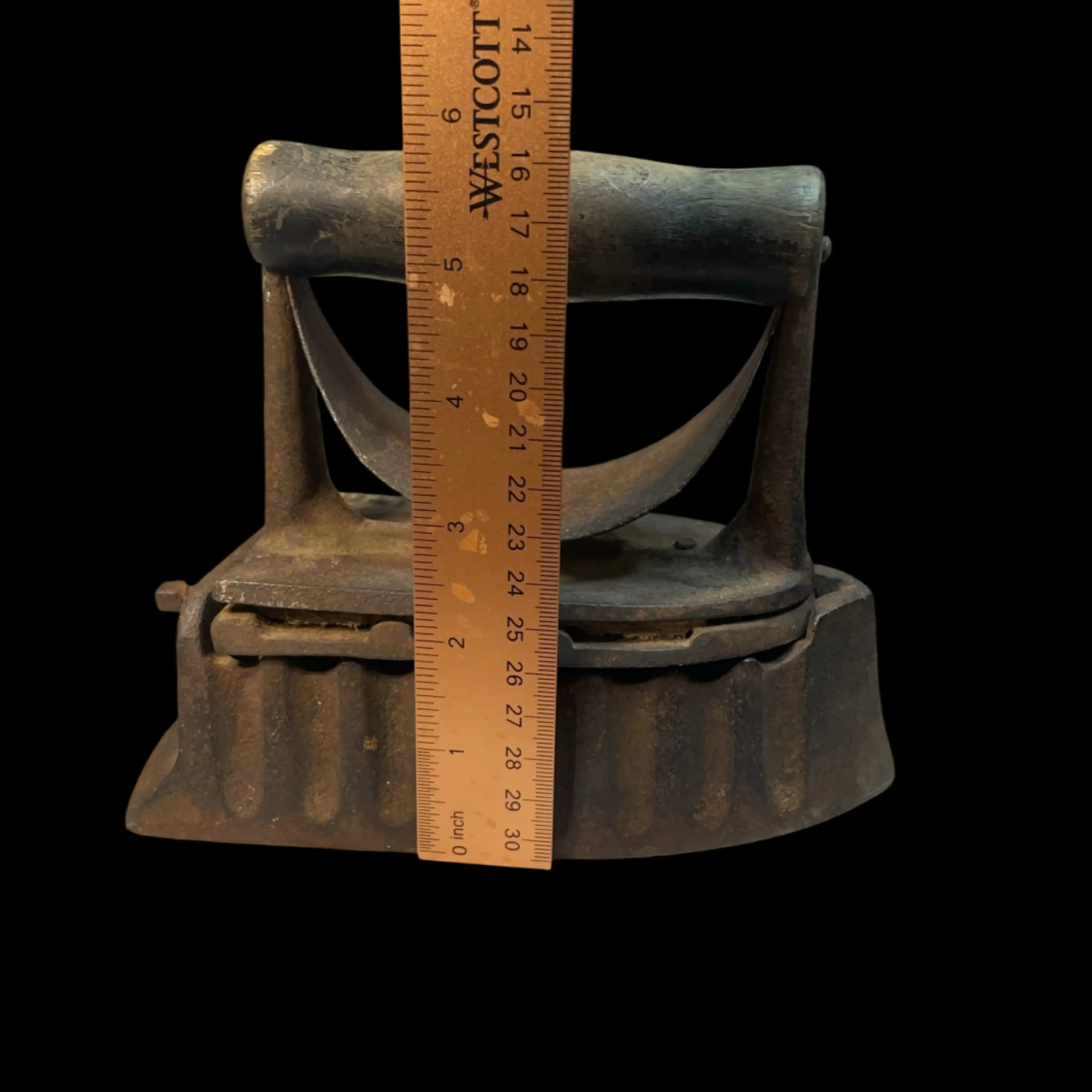 Image 2 of 6
