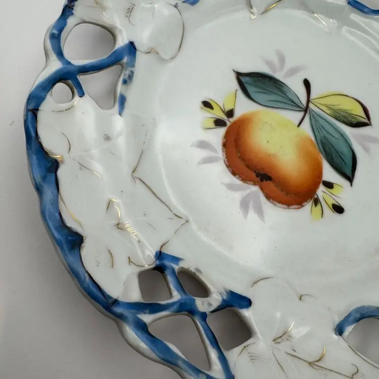 Vintage Porcelain Plate With Cut Out Lattice And Leaf Rim Peach Design 8”