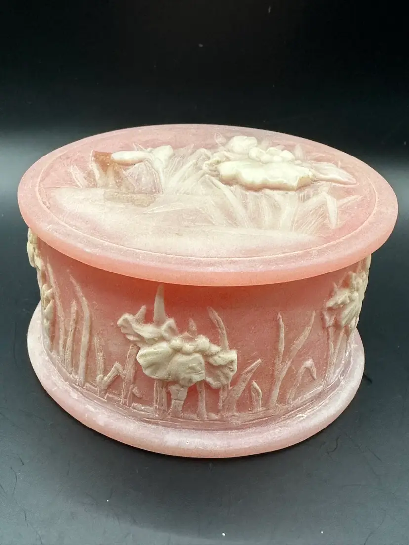 Vintage Incolay Pink Stone Trinket Box With Raised White Flowers Hinged