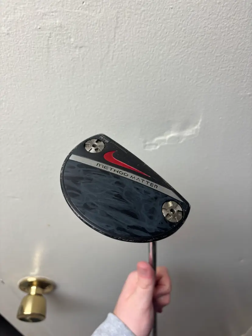 Nike Method Matter M5-12 38 Inch Putter - Original Grip