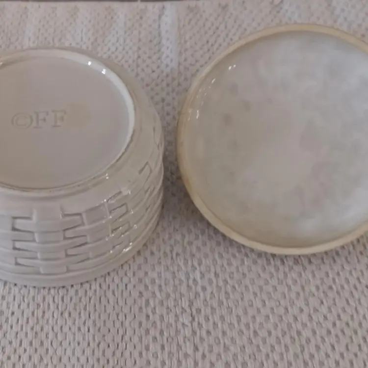 Fitz & Floyd Veggie Basket  Ceramic Condiment/Trinket Dish