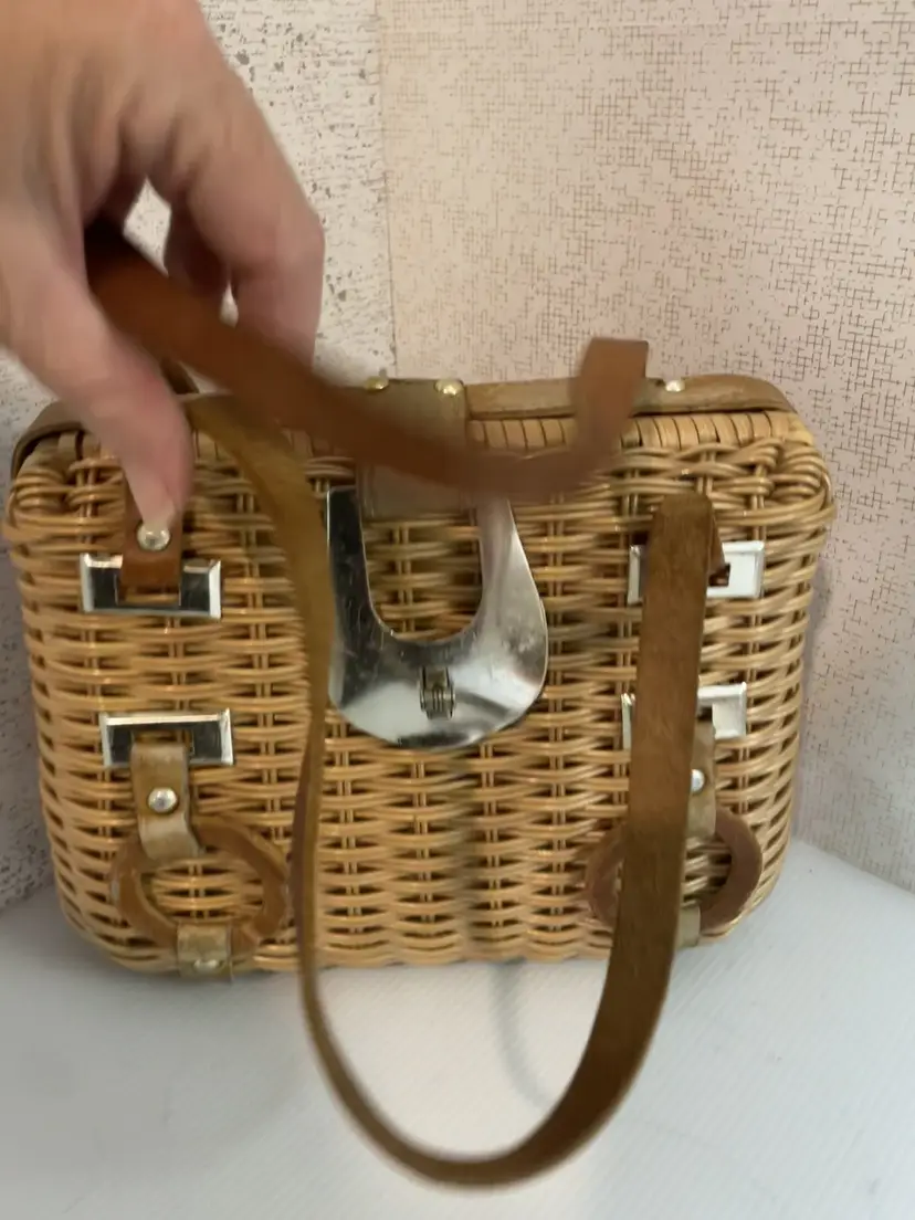 Vintage Simon wicker purse Hong Kong "Styled by Mister Ernest" 1960s