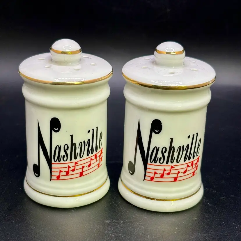 *SALE* Nashville Double Salt S&P Shakers 2.5” Taiwan ROC