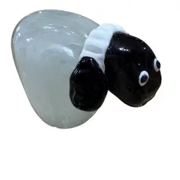 hand-blown art glass Lamb figurine Paperweight