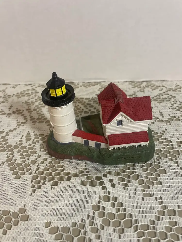 Spoontique Lighthouse