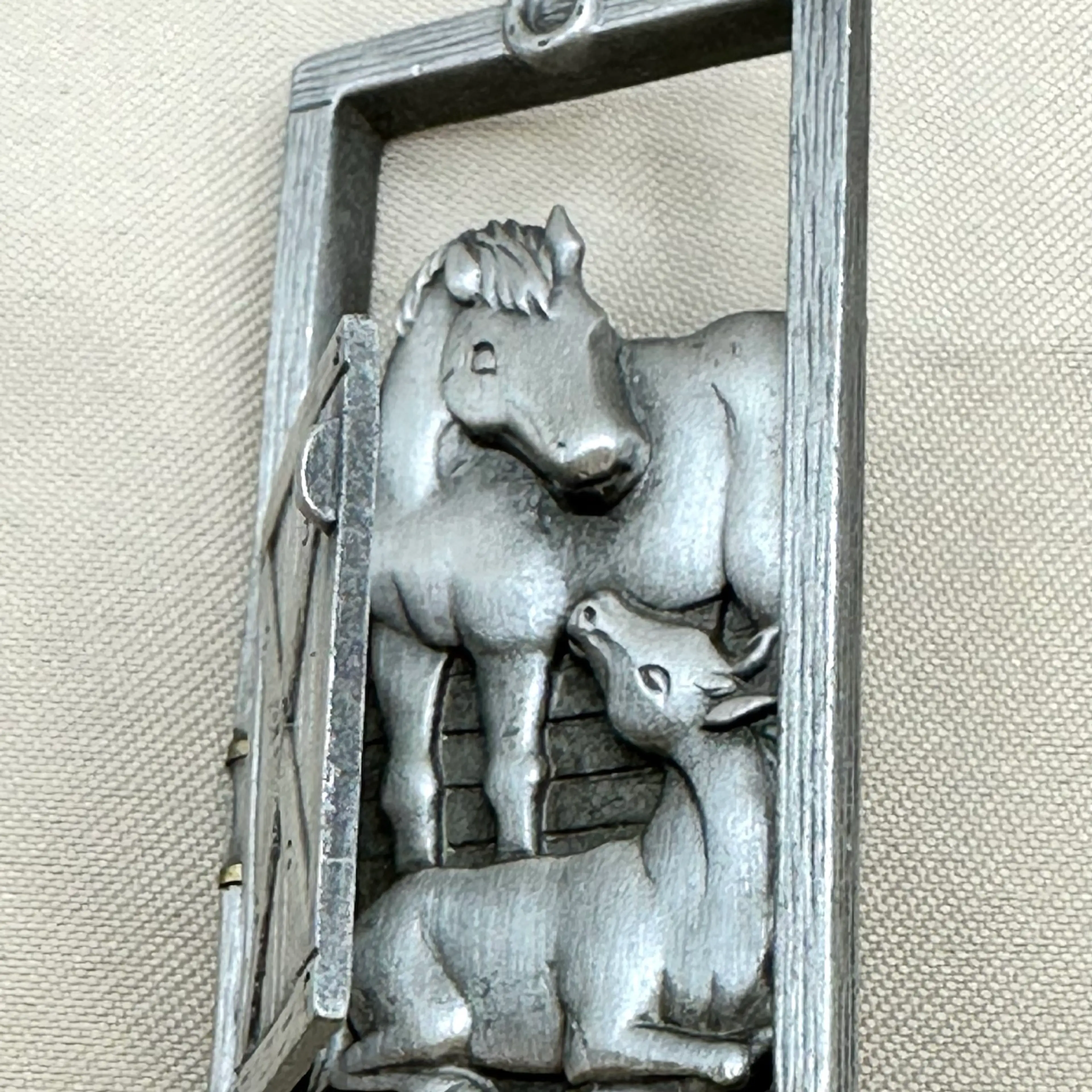 Image 3 of 6